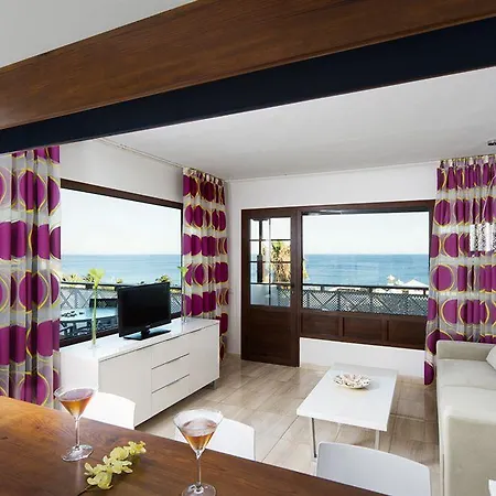 Апарт-готель R2 Bahia Kontiki 4*