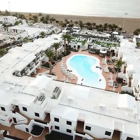 R2 Bahia Kontiki Puerto del Carmen (Lanzarote)