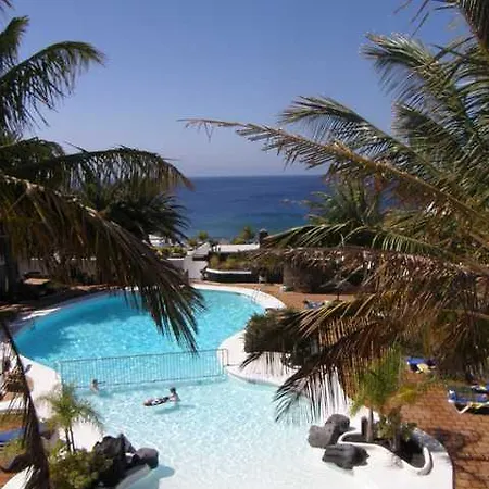 R2 Bahia Kontiki Puerto del Carmen (Lanzarote)