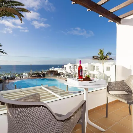 R2 Bahia Kontiki Puerto del Carmen (Lanzarote)