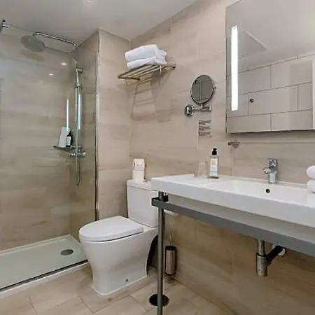 R2 Bahia Kontiki 4*