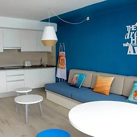 R2 Bahia Kontiki מלון דירות 4*