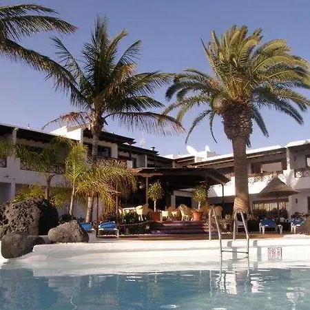 R2 Bahia Kontiki Puerto del Carmen (Lanzarote)