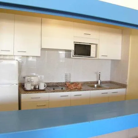 R2 Bahia Kontiki 4*